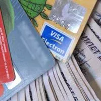 Что делать, если с банковской карты пропали деньги? Что делать, если с банковской карты пропали деньги.